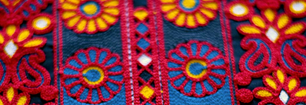 Broderies iraniennes : Atelier broderie baloutche - Narges TÂFTEH